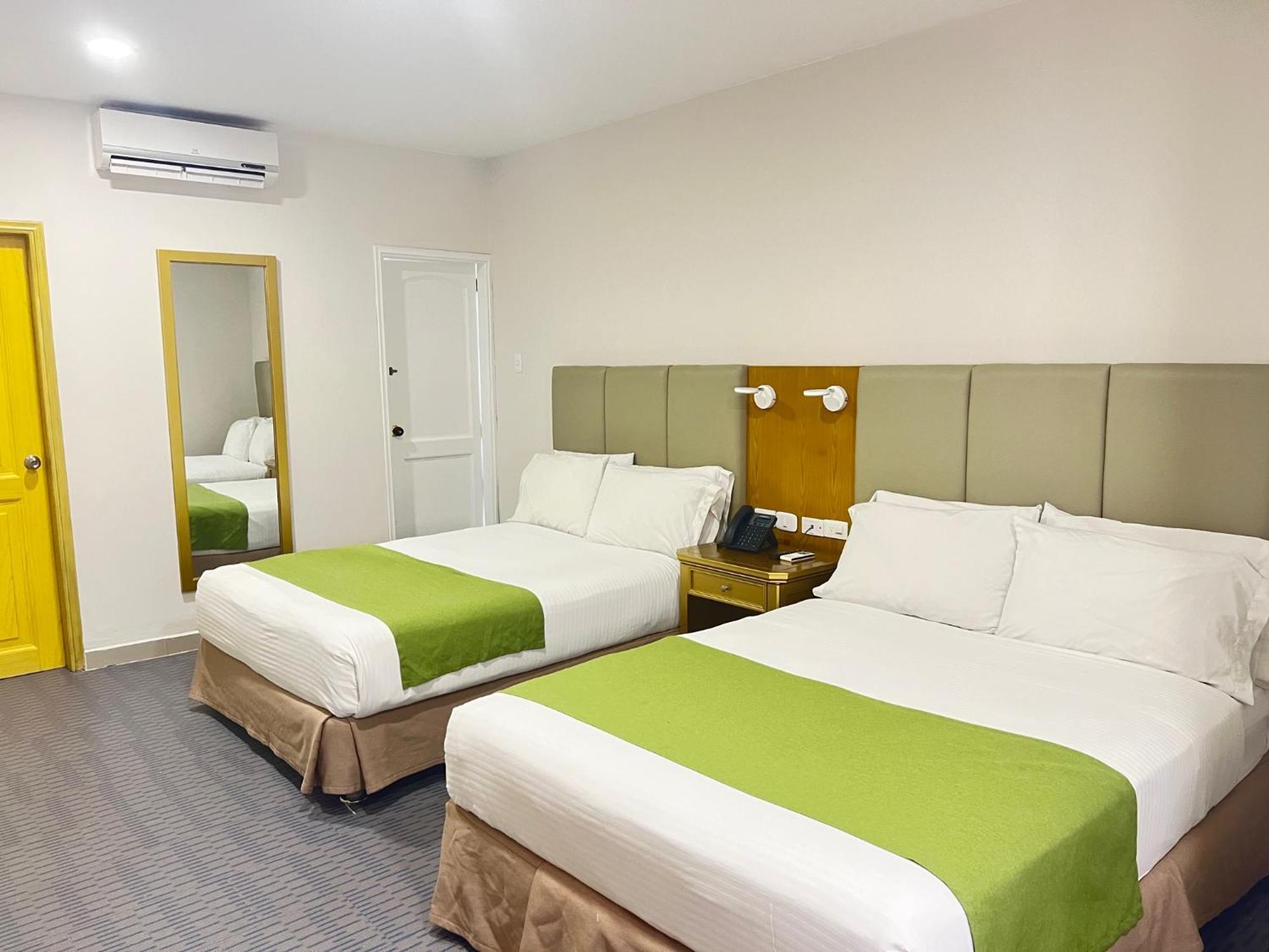 Hotel American Golf Barranquilla  Bagian luar foto